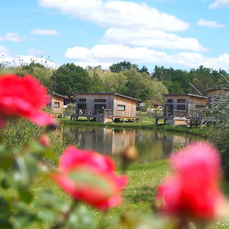 Ecolodges Du Golf Du Sauternais Saint-Loubert Экстерьер фото