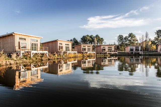 Ecolodges Du Golf Du Sauternais Saint-Loubert Экстерьер фото